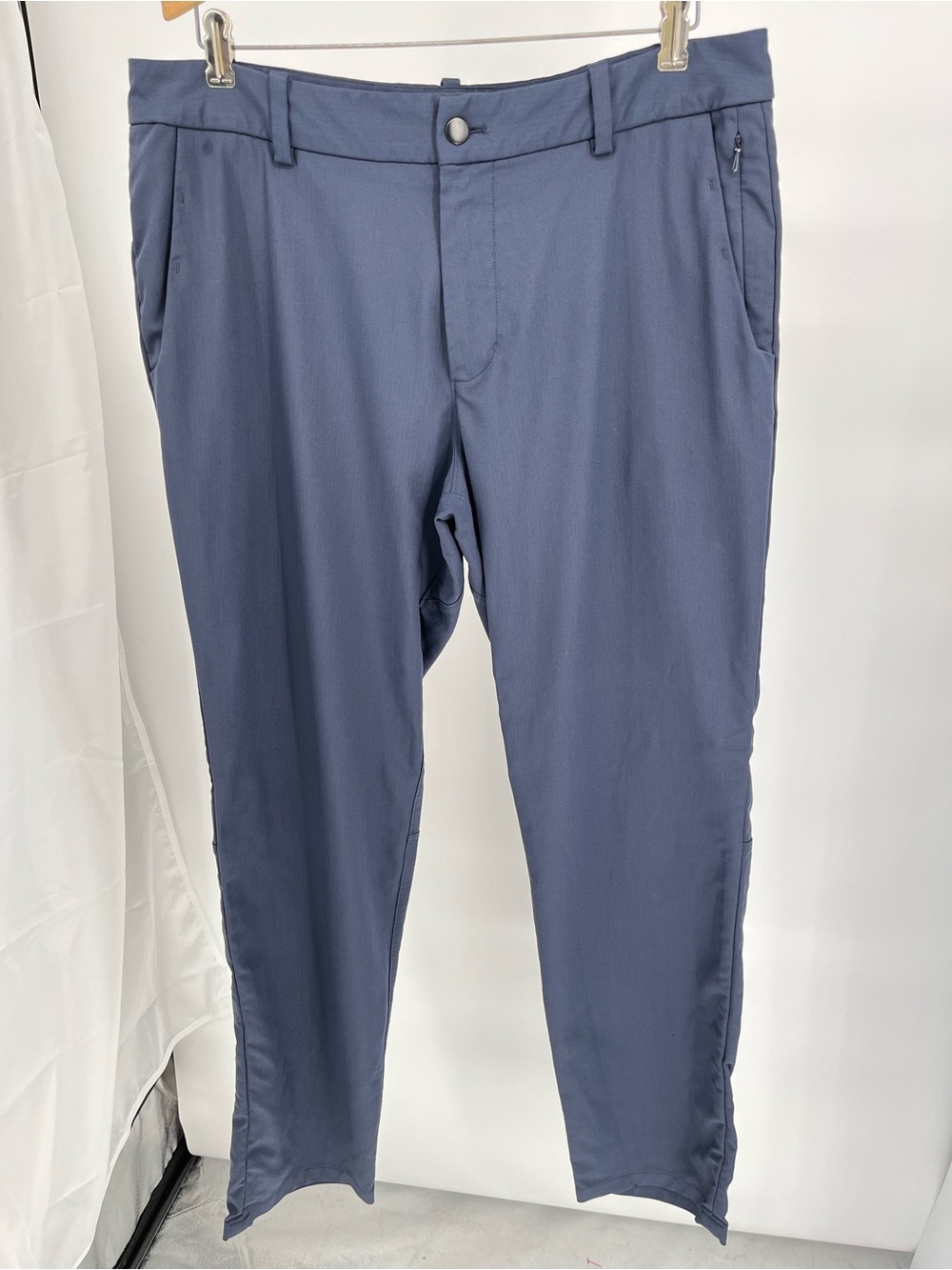 Lululemon Men’s ABC 5 Pocket Pants Size 38 Navy